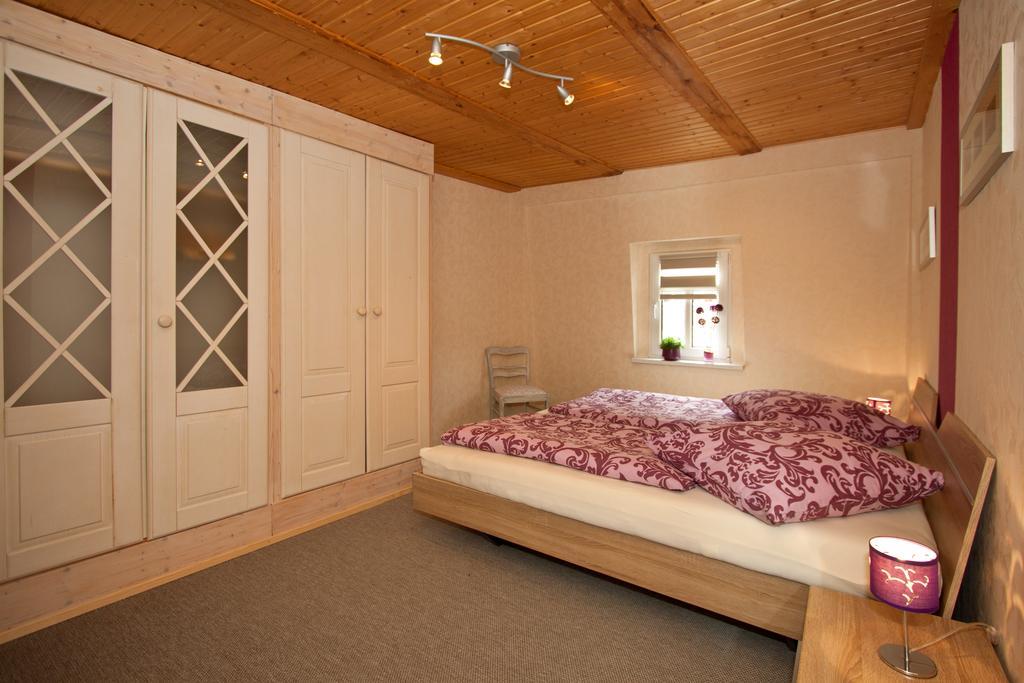 Uwe's Sporthütte Apartment